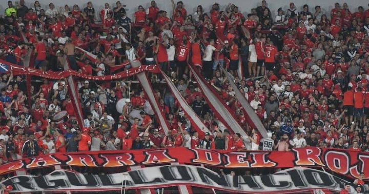 "OLÉ". #INDEPENDIENTE) Falcioni dijo que el retorno del público los perjudicó y los números lo confirman: lejos de la cima y la Libertadores.