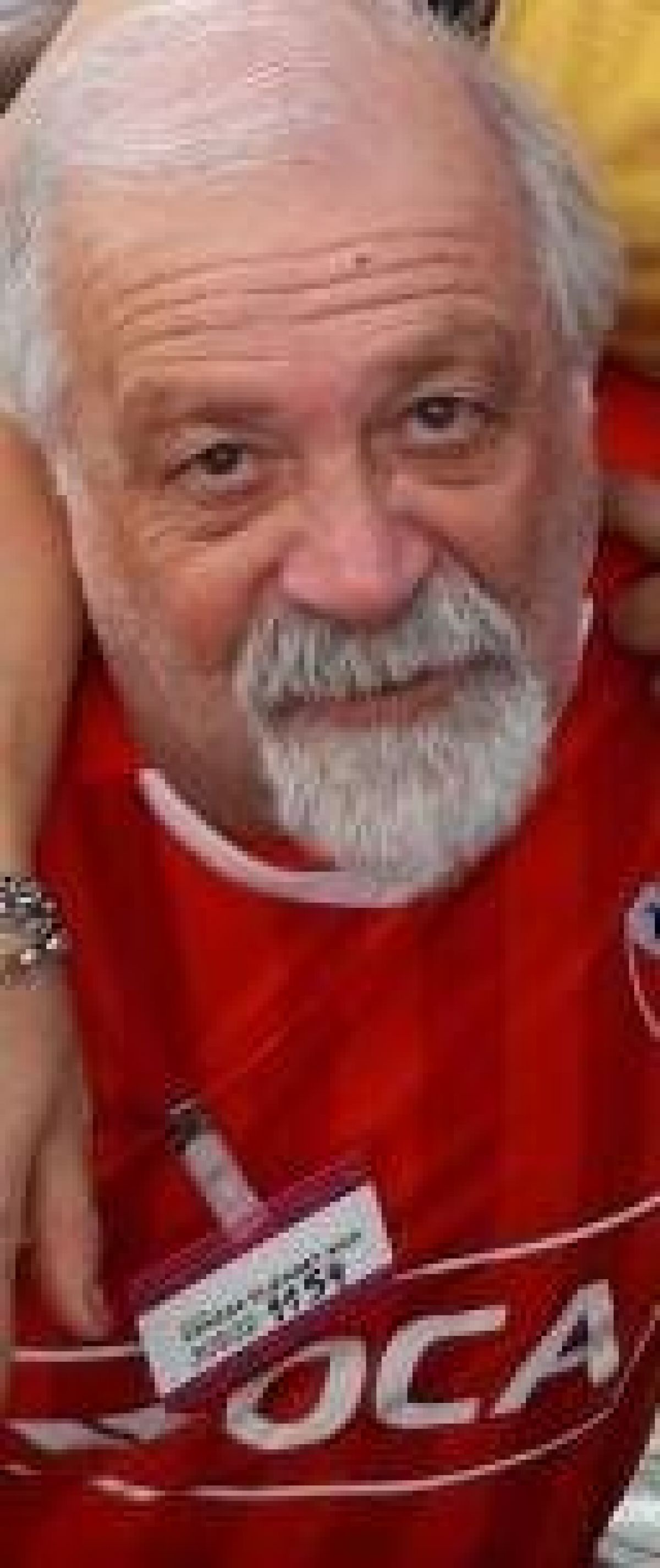 DOLOR INDEPENDIENTISTA: MURIÓ OSVALDO ROBERT, UN GRAN FANA ROJO...