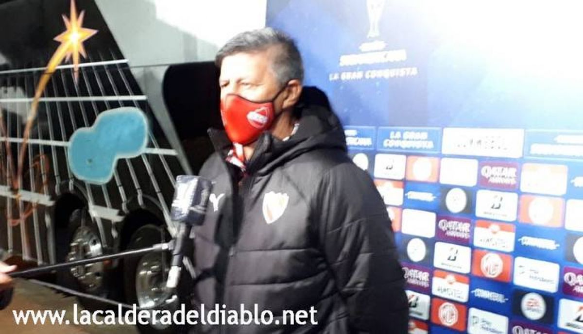 Monzón: "Estos chicos defendieron bien la camiseta de Independiente".