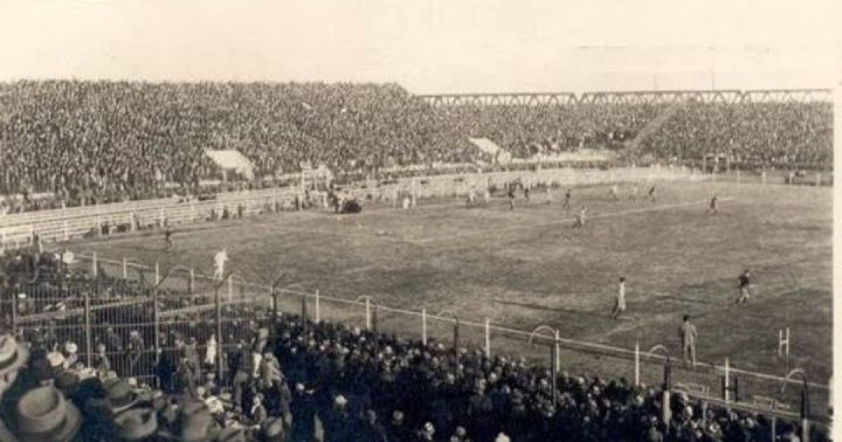 "DEPO") A 93 AÑOS DE LA INAUGURACIÓN DE LA DOBLE VISERA.-