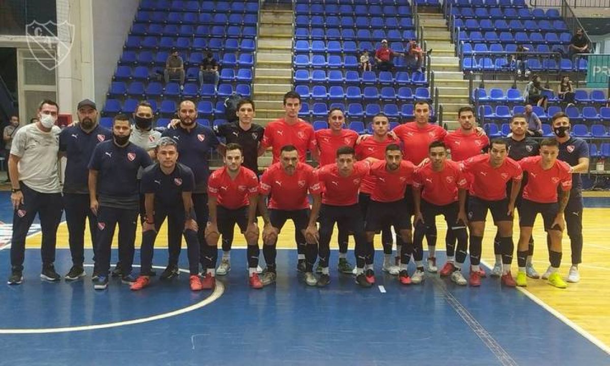 C. A. Independiente @Independiente El Futsal Masculino va por su primer triunfo.