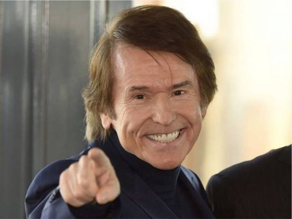 "#RAPHAEL INFINITO") TODA LA INFORMACIÓN. "@RAPHAELartista", listo para la gira"... DURANTE TODO EL FIN DE SEMANA EN @GAMA1490 .- AIRE: AM 1490, #CABA SUR Y #AMBA SUR.-