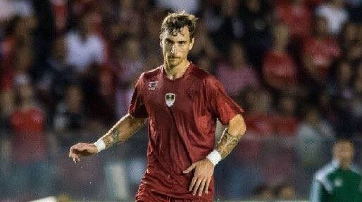 @Mati_Martinez #Independiente cancelará una deuda de 360 mil dólares que está en FIFA por Fernando Amorebieta.