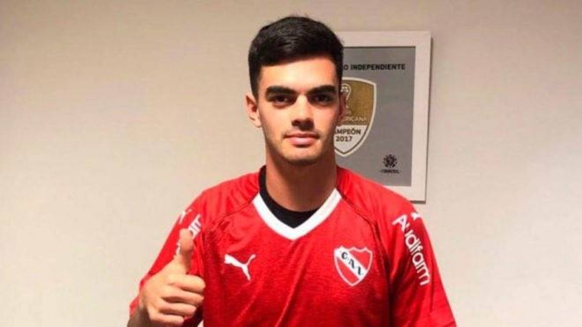 @Mati_Martinez) Alan Soñora firmará esta tarde la extensión de contrato...