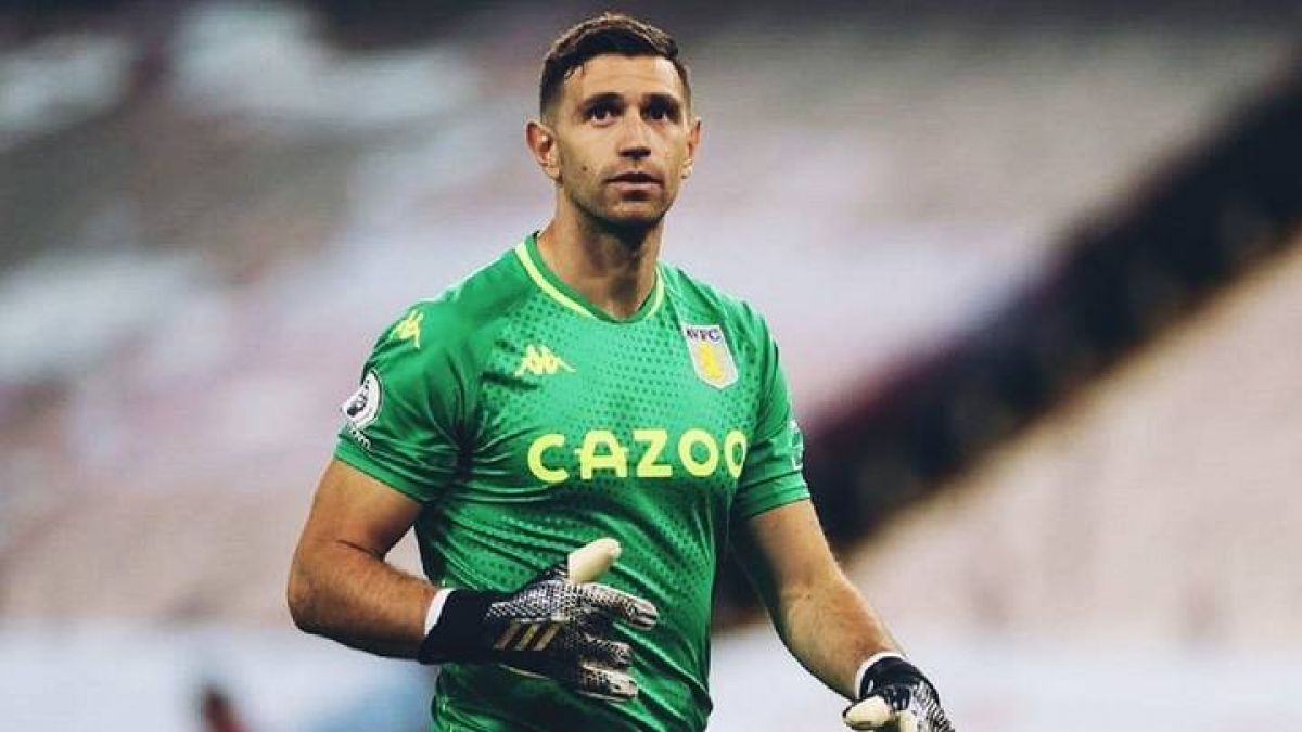 @DataRef_ Emiliano Martínez entre los arqueros de la #PremierLeague 20/21.