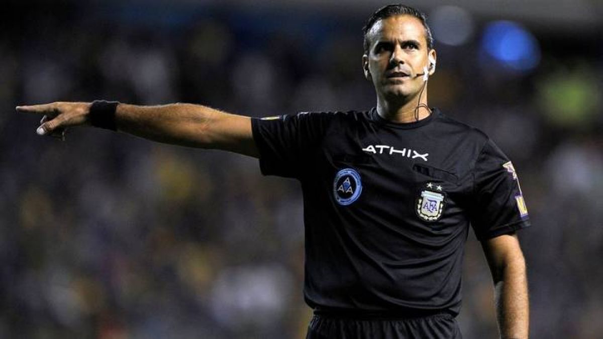 @JuanchiEgido18 Ariel Penel será el árbitro del partido entre #Independiente y Villa Mitre de Bahía Blanca.