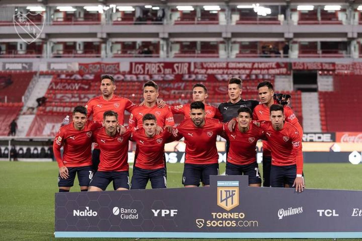 "¡#INDEPENDIENTE, EL GRAN CAMPEÓN!") CON TODAS LAS NOTICIAS Y NOVEDADES. DOMINGO 20.00 HORAS EN @GAMA1490.-