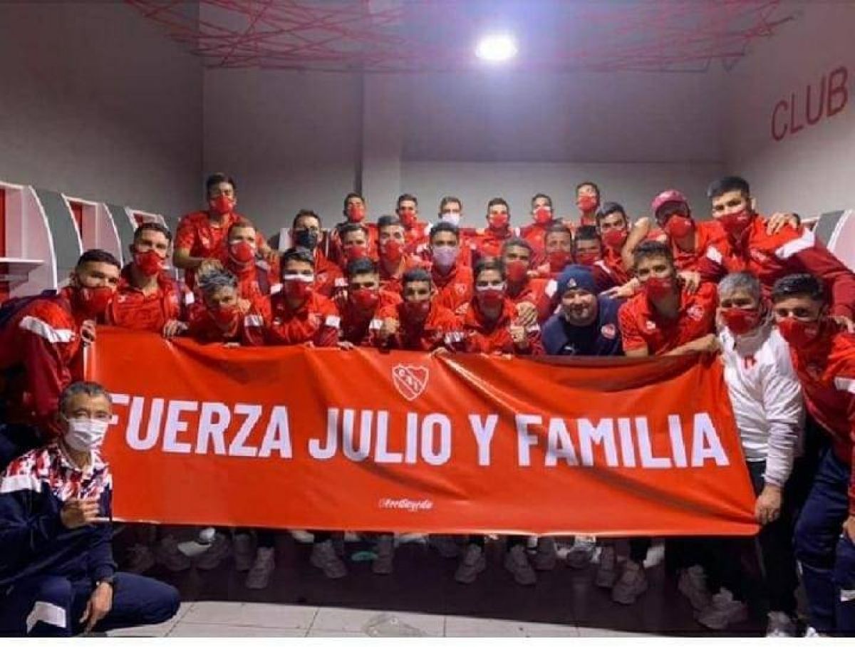 ¡#Independiente, el Gran Campeón! Canal de "You Tube" del programa que tiene la conducción de Daniel Galoto, "El Decano Rojo" y la participación de Daniel Borges y Rubén Vázquez (operación técnica).