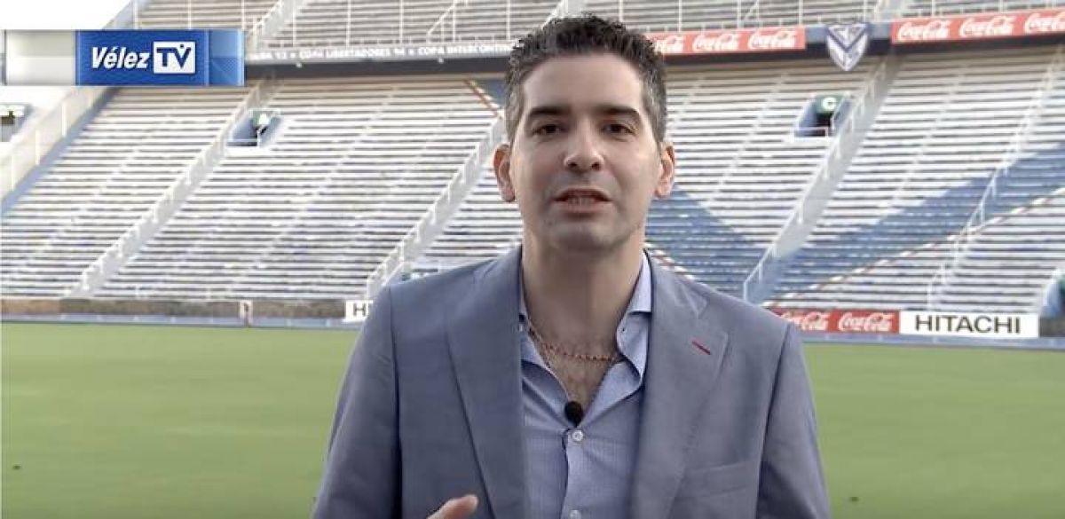 "GRAN CAMPEÓN") ALVARO NORRO. PERIODISTA DE CANAL AMÉRICA 2, ESPECIALISTA EN VÉLEZ SARSFIELD.