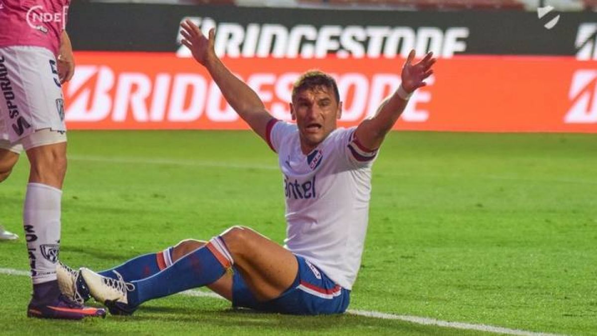 @TIRANDO1010 #TirandoParedesInvestiga | Gonzalo Bergessio no se desvinculó de #Nacional pero...