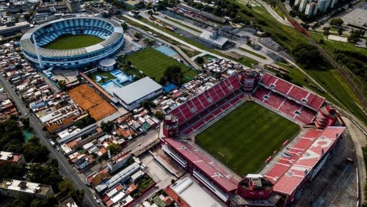 "GRAN CAMPEÓN") EL CLÁSICO DE #AVELLANEDA VUELVE AL "LIBERTADORES DE AMÉRICA"...