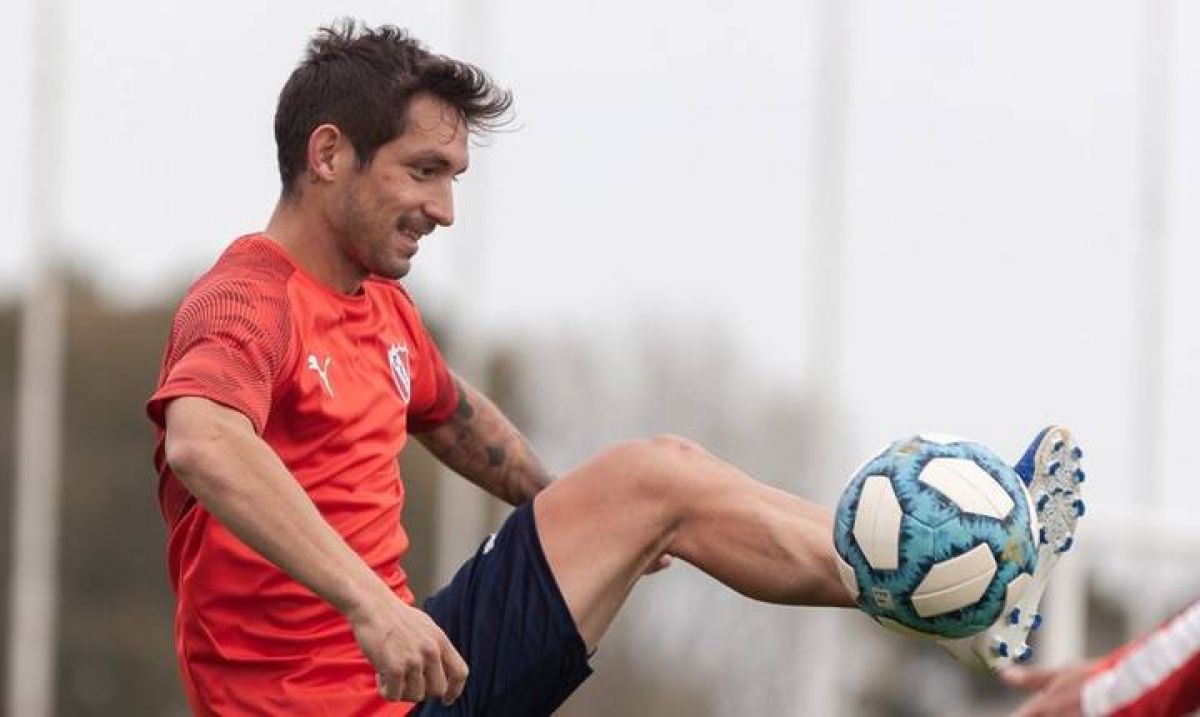 @Mati_Martinez Parte médico de #Independiente . Lucas Rodríguez positivo de COVID.