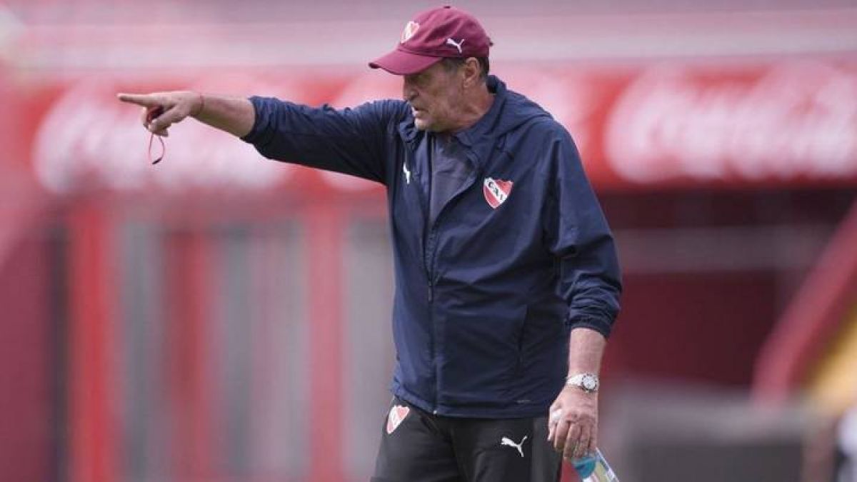@DataRef_ #Racing e #Independiente son los únicos equipos que no recibieron goles en las primeras 3 fechas...