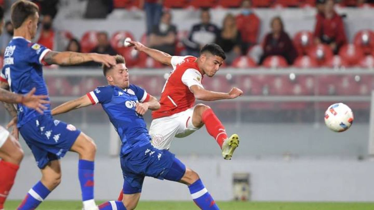 https://442.perfil.com/ #Independiente venció a Unión y volvió al triunfo en la Liga Profesional.-