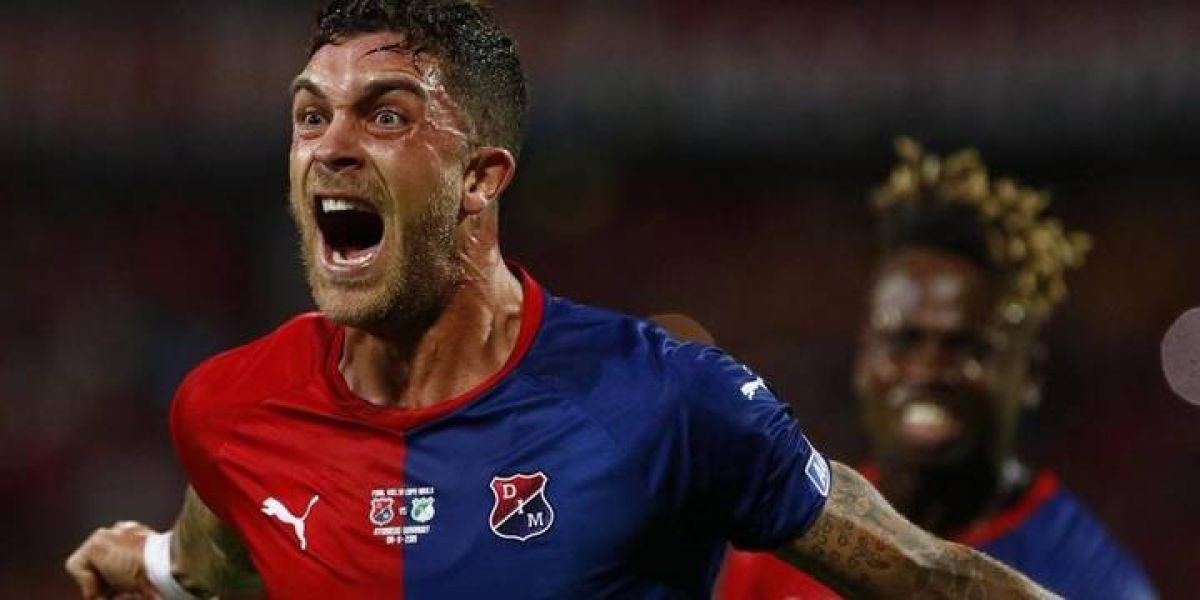 @GastonEdul Adrián Arregui es refuerzo de Independiente.