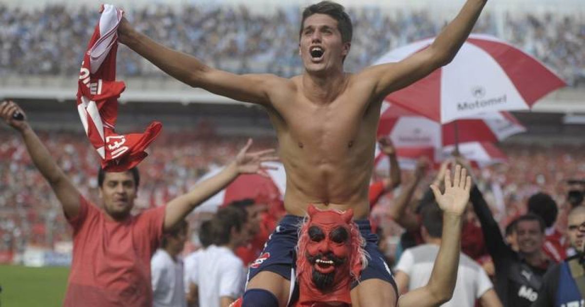 #INDEPENDIENTE) "OLÉ": ¿Segundo ciclo del Patito Rodríguez en el Rojo?