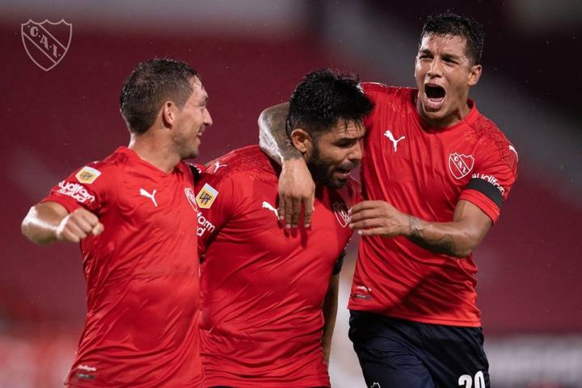 #DOMINGO CON "¡#INDEPENDIENTE, EL GRAN CAMPEÓN!" EN @GAMA1490: 18.00 HORAS. @INDEPENDIENTE . - VIVO DESDE EL ESTADIO...