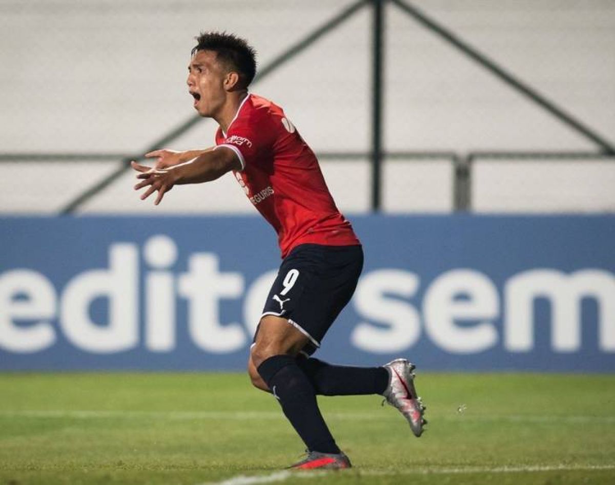 @Mati_Martinez #Brighton volvió a la carga por Alan Velasco esperando que #Independiente...