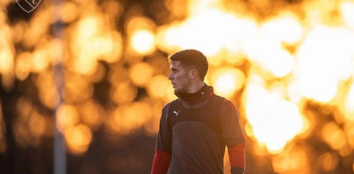INDEPENDIENTE) Palmeiras tiene en la mira a Bustos.