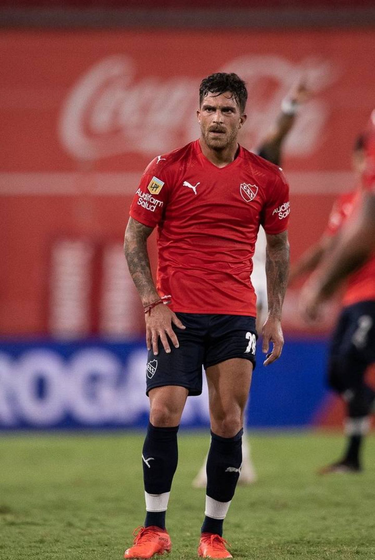 @Mati_Martinez AHORA | Rescindió Adrian Arregui y ya dejó de ser jugador de Independiente .