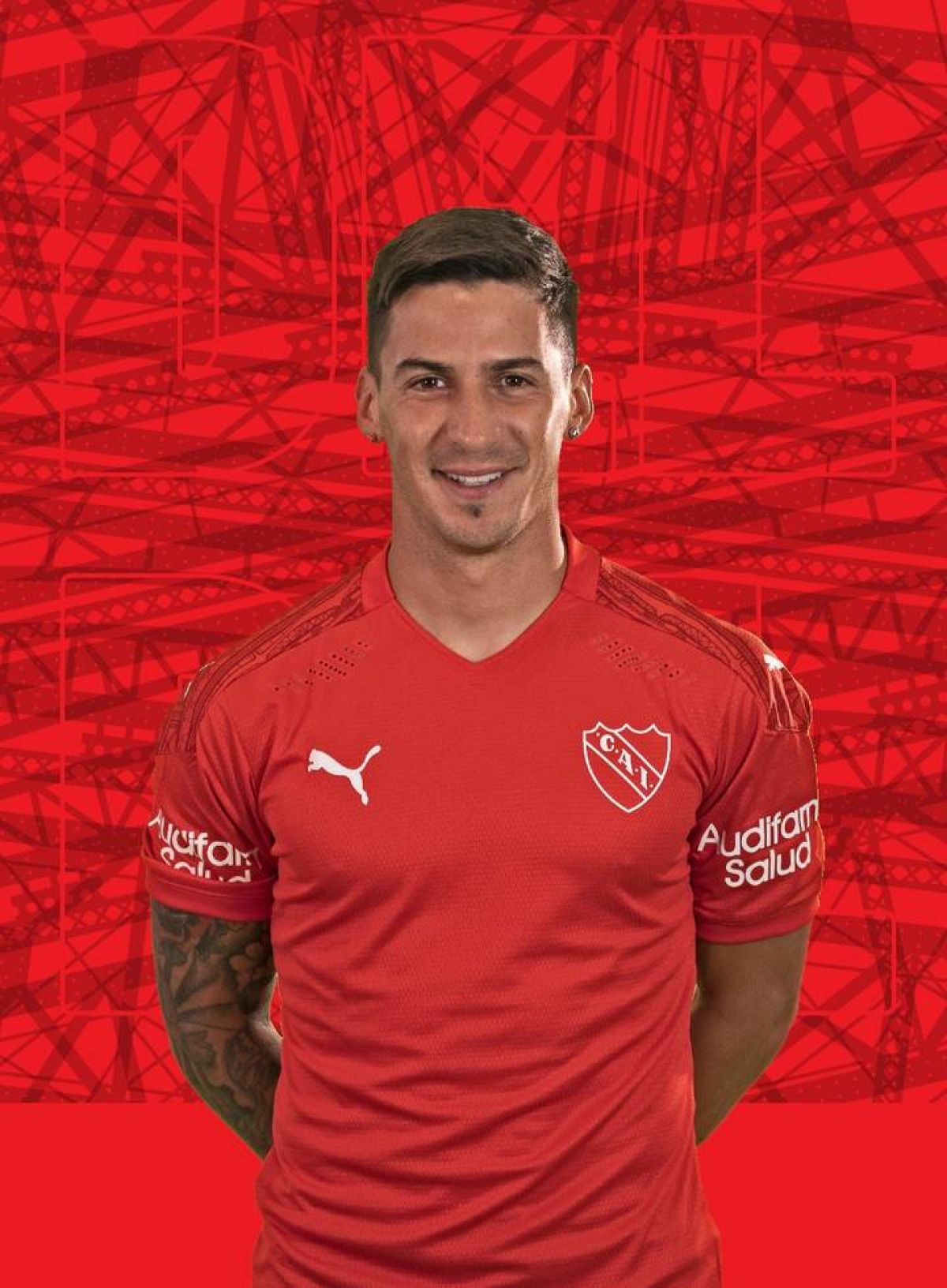 @faverona ) Jonathan Menéndez dio positivo de coronavirus en el test rápido.-