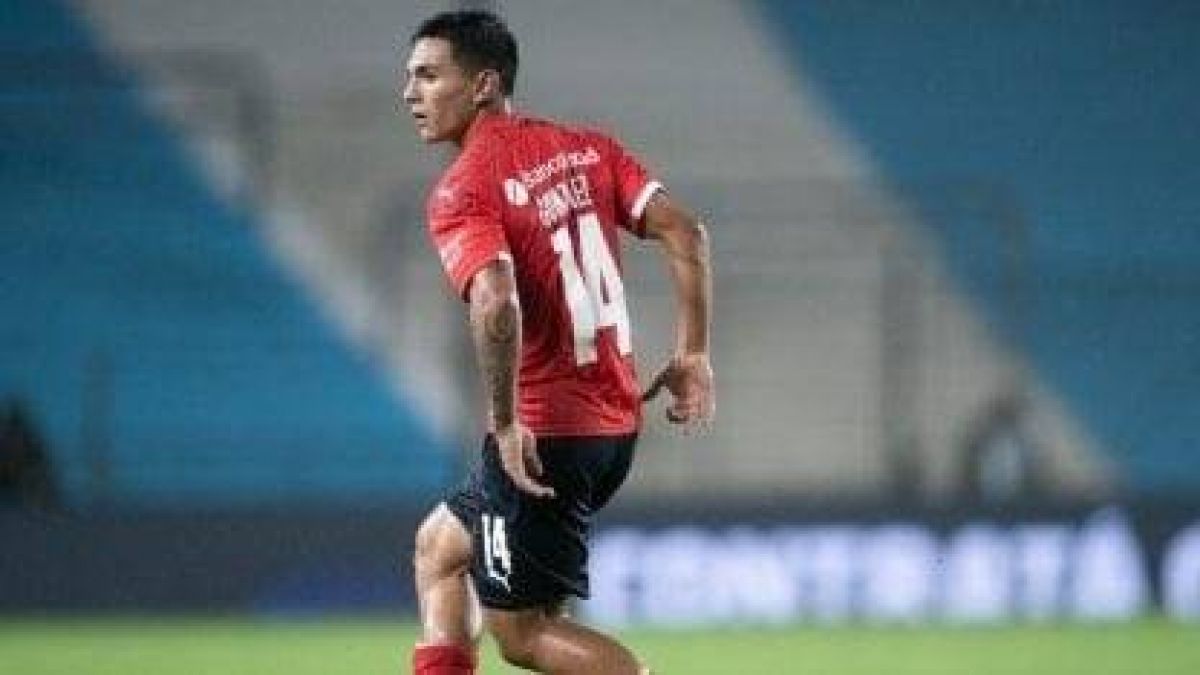 Lucas González no va a llegar a jugar en Independiente - DyJ.