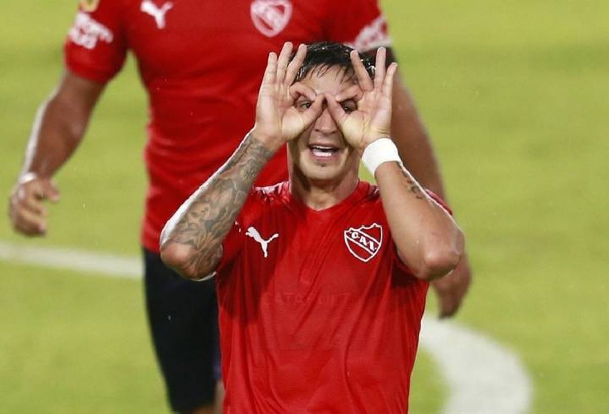 @Mati_Martinez AHORA | Acuerdo de palabra entre #Independiente y #RealSaltLake por Jonathan Menendez.