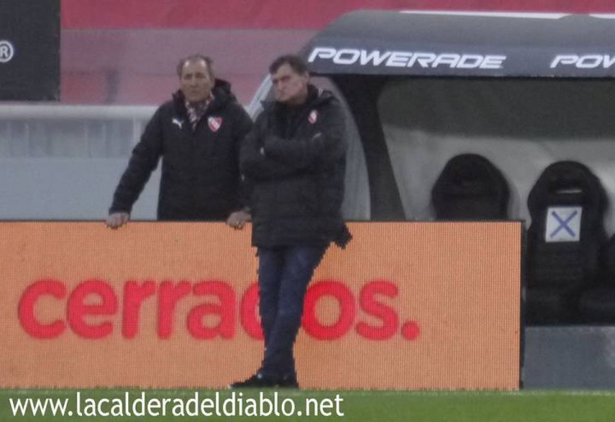 Julio César Falcioni en reposo.-