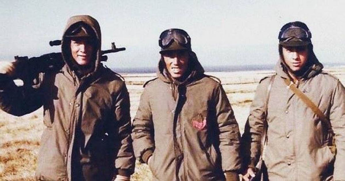 @OmarDeFelippeDT ) En este día tan especial para mi, recordemos a todos los héroes caídos en la guerra de #Malvinas.