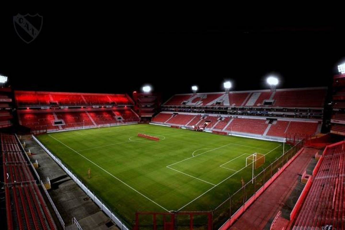 Independiente repudió el accionar de los barrabravas.