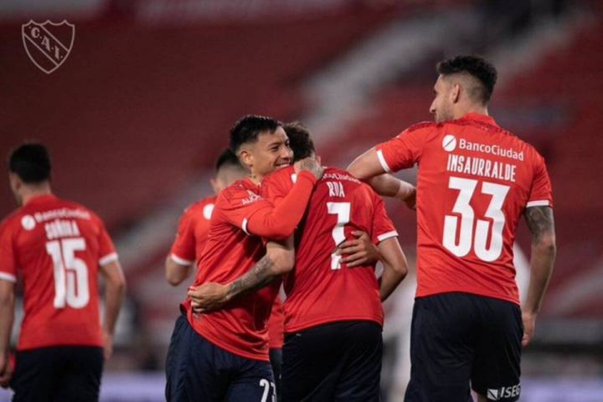 Falcioni, con todo listo para recibir al puntero Lanús.