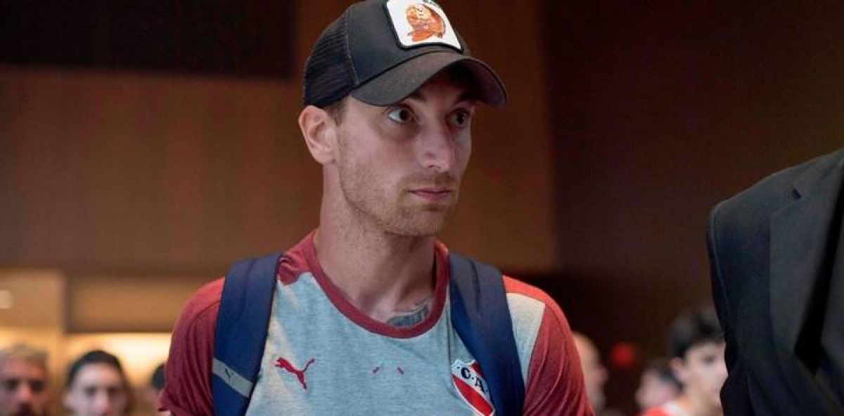 INDEPENDIENTE) Más problemas para el Rojo: le prohibieron incorporar.