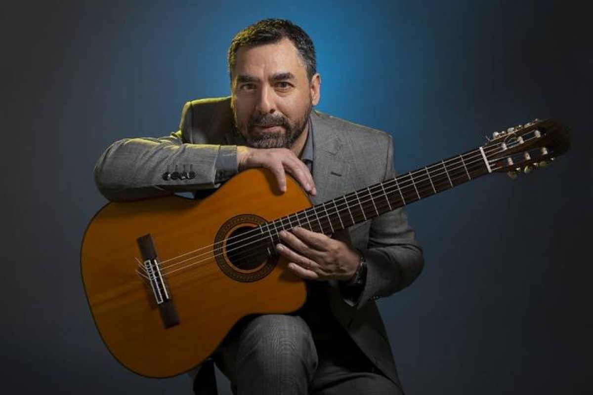 CANTA EL HIJO DE "PANCHO" SÁ... Javier Sá @javiersaok .-