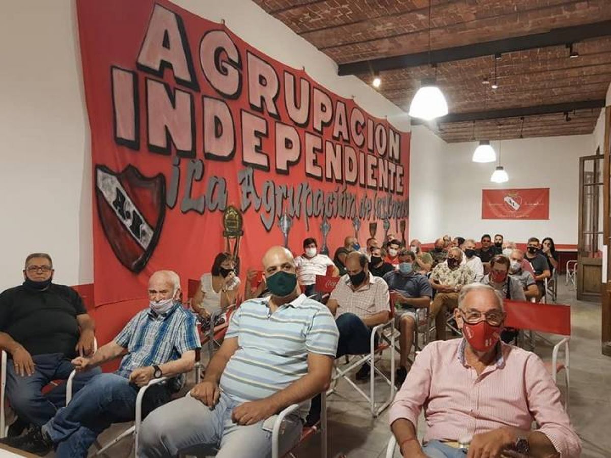 @rnrinaldi ) Reunión abierta en la Agrupación Independiente.