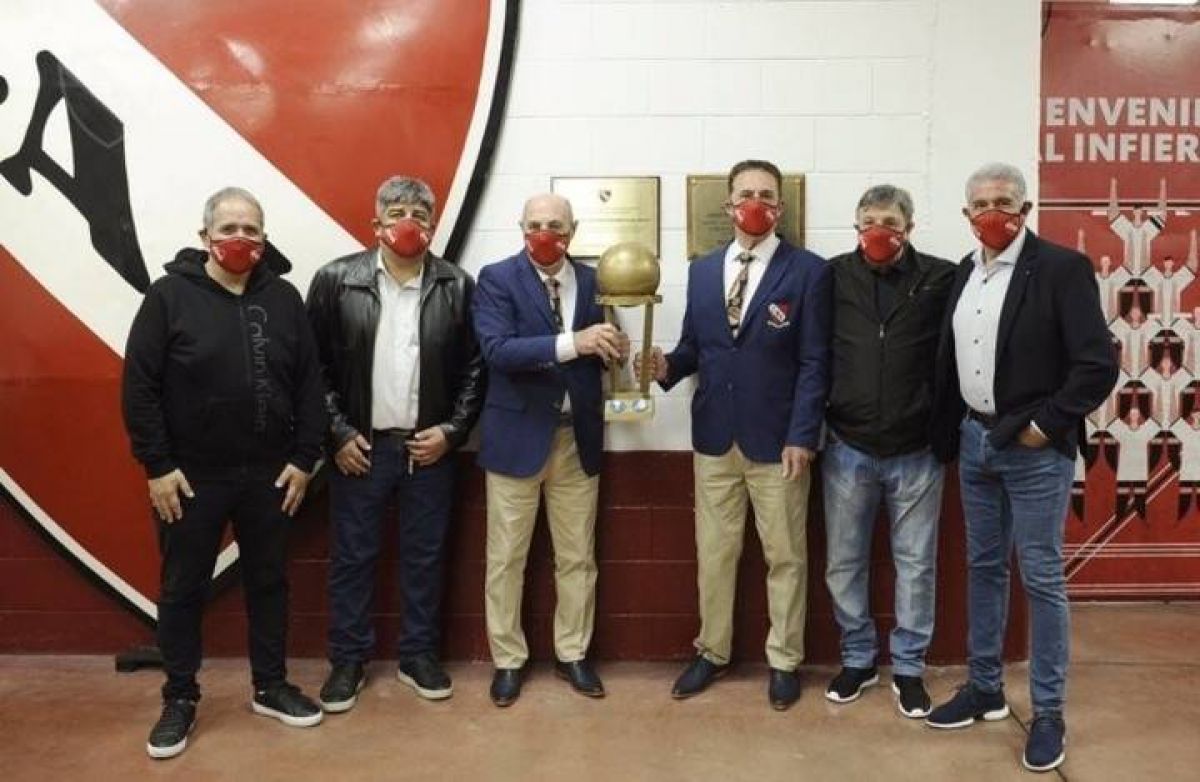 "GRAN CAMPEÓN") RICARDO ELBIO PAVONI: “LAS 10, NO LE VA A PESAR A VELASCO”...