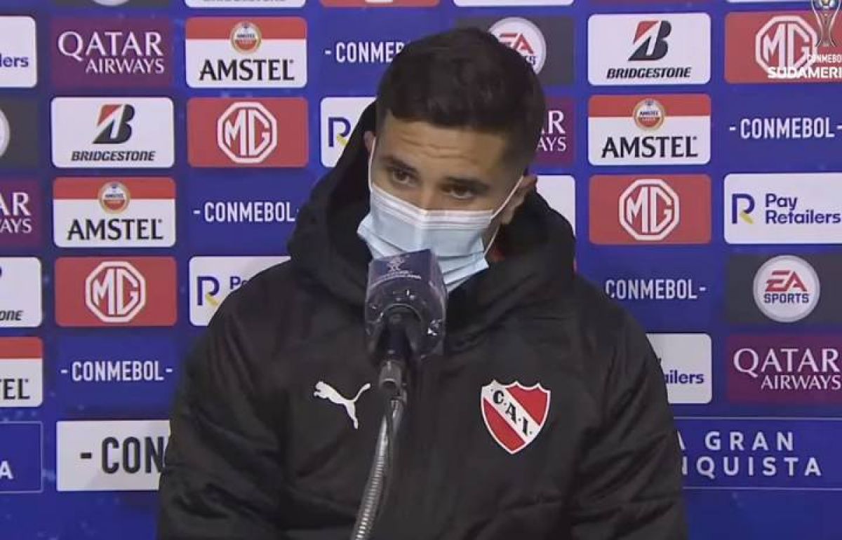 Bustos: "En el segundo tiempo se vio un Independiente dominante".